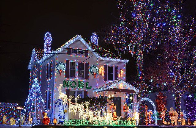 Rick & Brandon Pasley's House — Christmas lights in Carthage, OH