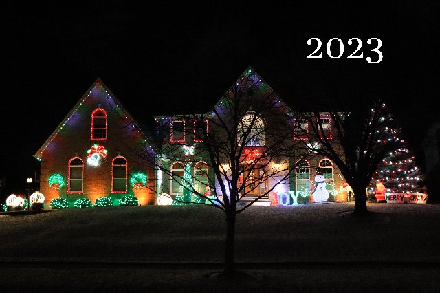 5226 Traverse Court — Christmas lights in West Chester, OH